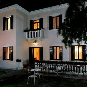 Crispi Casa di campagna